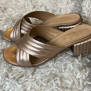 Gold Maggy Peach cinzano heels